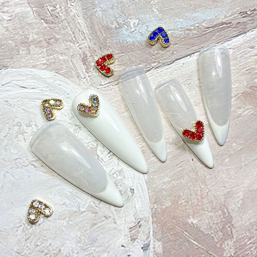 [Hàng mới về] Bộ 10 phụ kiện trang trí móng tay hình trái tim xinh xắn đẹp mắt 3D