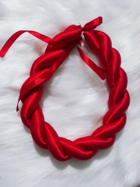 Mấn cách tân, mấn đội áo dài đủ màu cho mẹ và bé