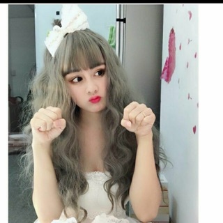Tóc nguyên đầu xù sóng màu xám khói