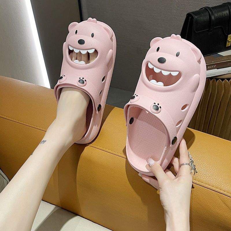 có hàng sẵn Dép Nữ Lê Đục Lỗ Chống Trượt In Hình Gấu Hoạt Hình Dễ Thương Thời Trang Mùa Hè Dành Cho Bạn Nữ TTH086