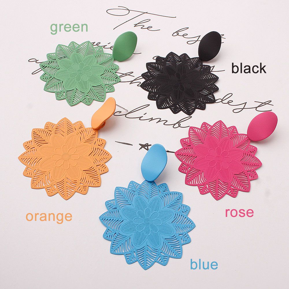 Bông tai họa tiết hoa rỗng phong cách gothic mới MIHAN1