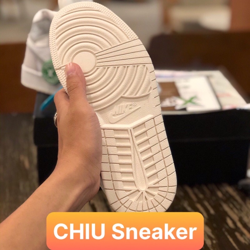 Giày thể thao Sneaker Jordan 1 cổ cao xám da bò thật - Jordan high đỏ đen da bò