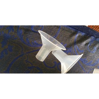 Phễu medela maymom size 17, 15 hàng newlike