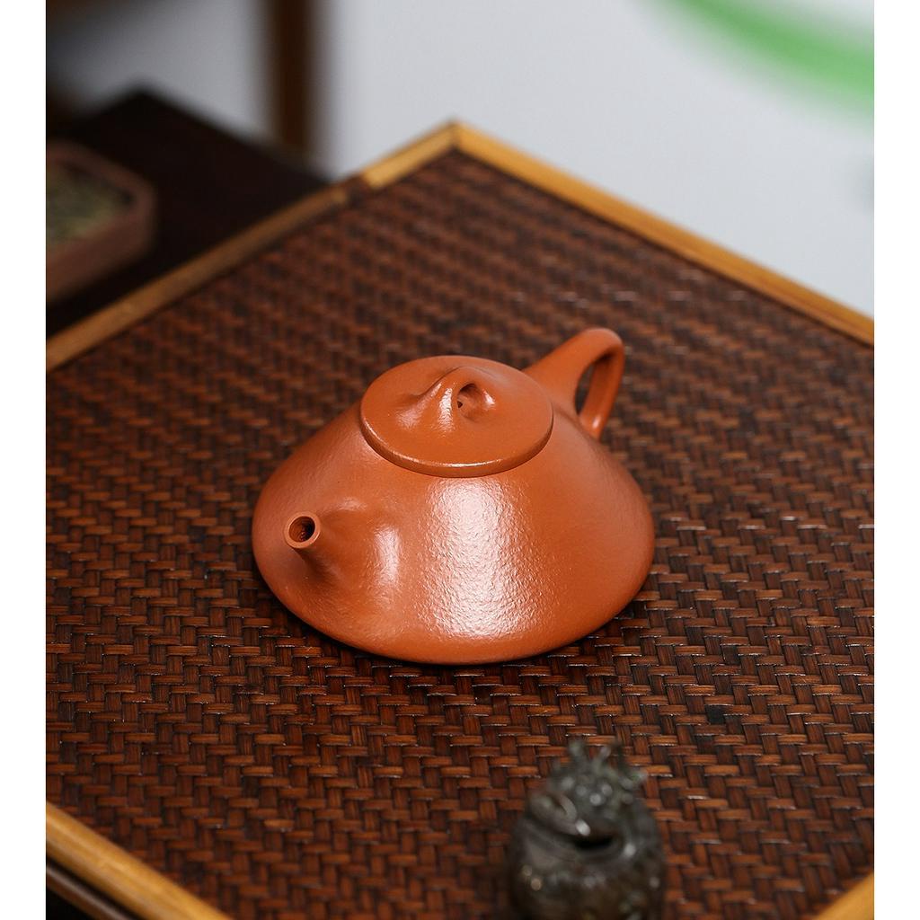 Ấm Tử Sa Nghi Hưng Thạch Biều 150 ml (Lê Bì Chu Nê)