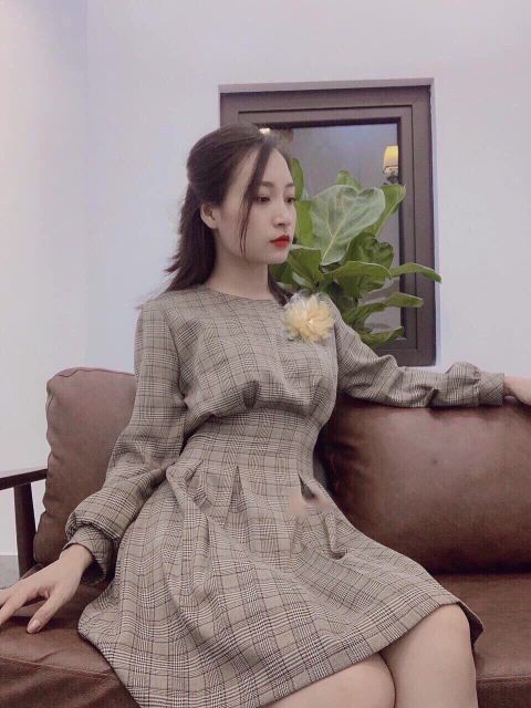 🔻Đầm xoè sọc caro tay lỡ