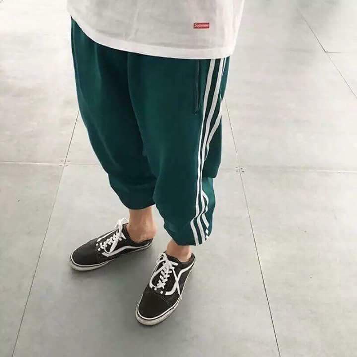 UNISEX - LINE PANTS - QUẦN 3 LINE MÀU XANH | BigBuy360 - bigbuy360.vn