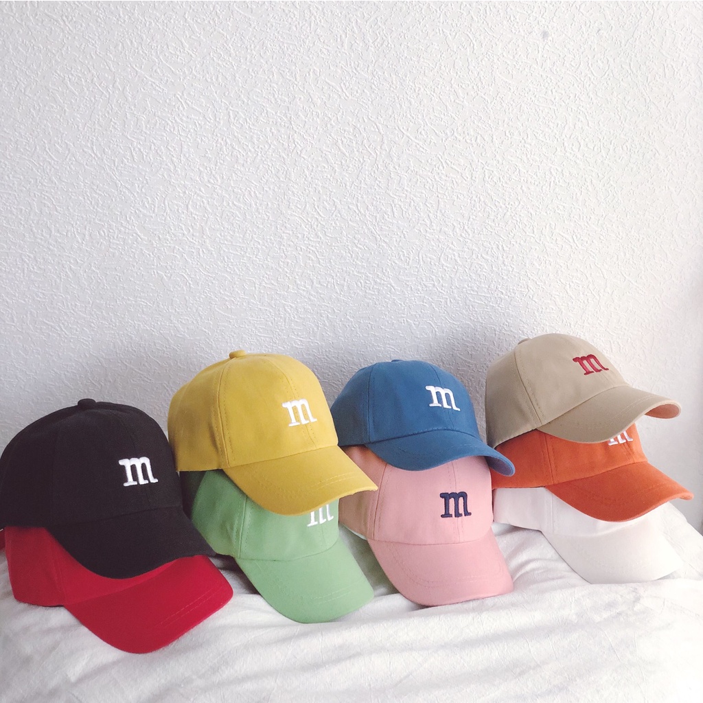 Mũ Lưỡi Trai Thêu Chữ m Dễ Thương Cho Bé