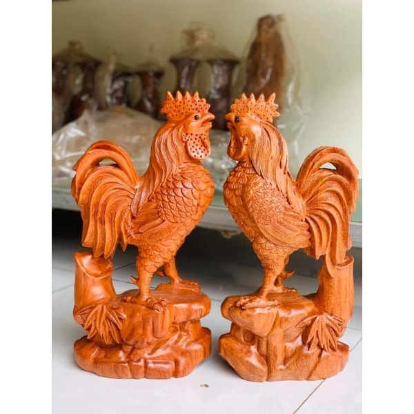 Tượng con gà gỗ hương cao 30cm