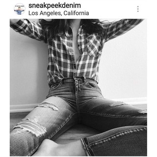 JEANS SNEAK PEEK 28 29 30