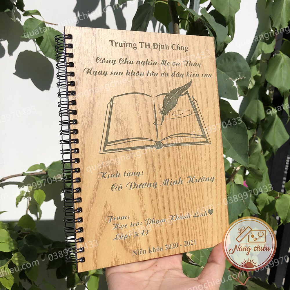 Quà tặng tri ân dành cho thầy cô khắc hình cuốn sách - Sổ tay bìa gỗ cứng thiết kế theo yêu cầu - Ruột sổ 100 trang