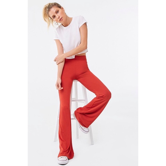 Quần loe thun f21 dư xịn -