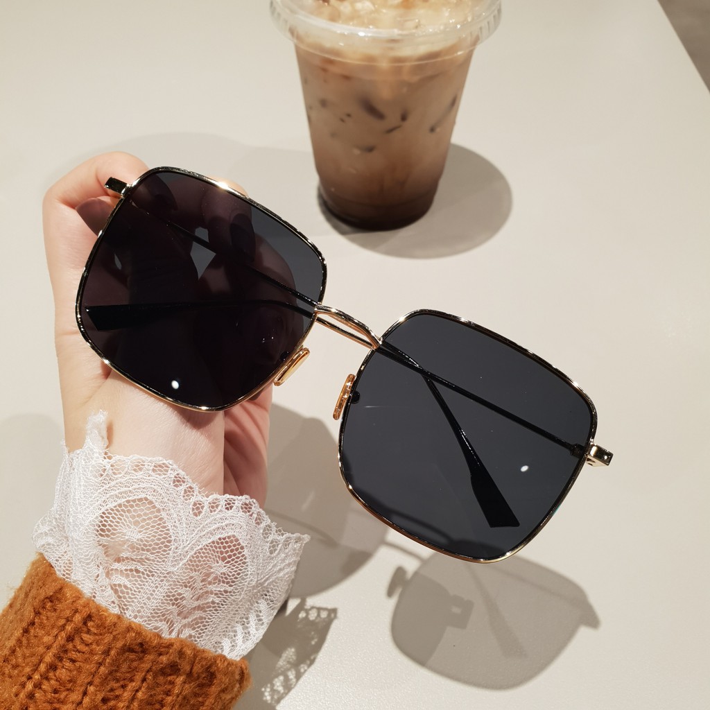 Kính Mát Gọng Vuông Hàn Quốc Chilistore Kính Râm Thời Trang Chống UV 0194 - Chili Store