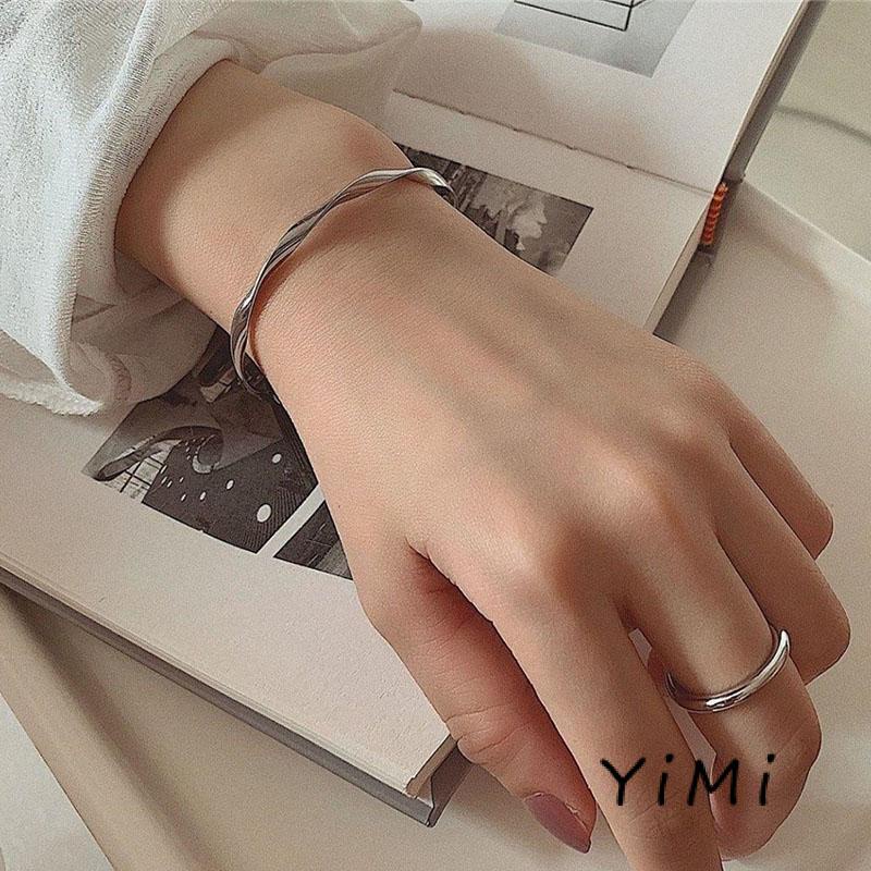 Vòng Đeo Tay Thiết Kế Tối Giản Thời Trang Cho Nữ