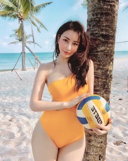 Bikini liền khoét eo