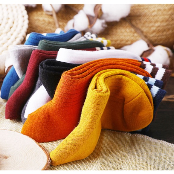 Vớ cotton dệt kim cao cổ đủ màu Nam Nữ phong cách trẻ trung, năng động.