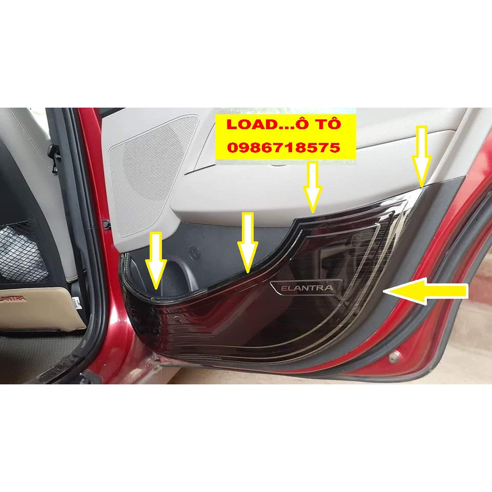 Ốp Tapli cánh cửa Titan Xe Elantra 2022-2018 Chất Liệu Titan Cao Cấp
