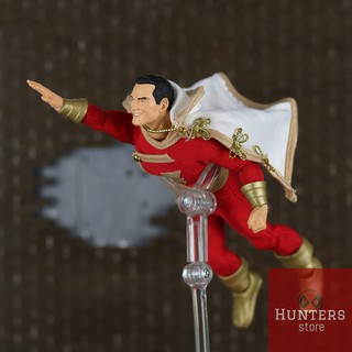 Mô hình Shazam Mezco DC