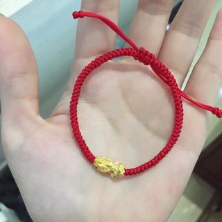 Vòng đỏ Tì Hưu Bạc