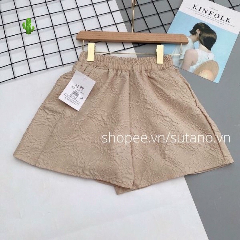 Quần short xòe xốp hoa nổi chun lưng p