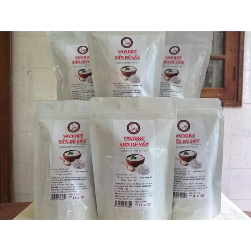 Sữa chua sữa dê khô sấy thăng hoa Đông Nghi 40g