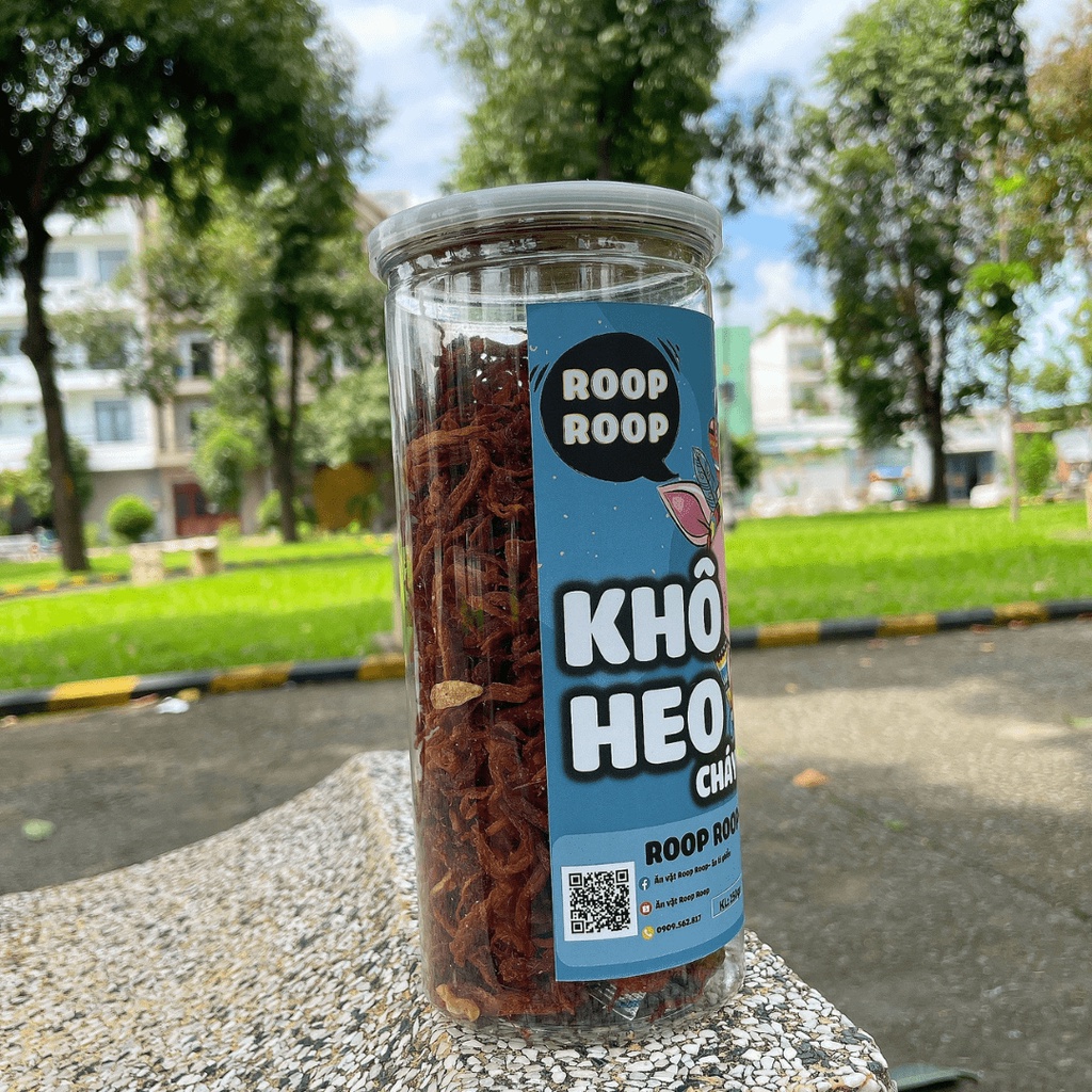 Heo khô cháy tỏi ROOPROOP hũ 300G, lợn khô thơm ngon an toàn vệ sinh thực phẩm | BigBuy360 - bigbuy360.vn