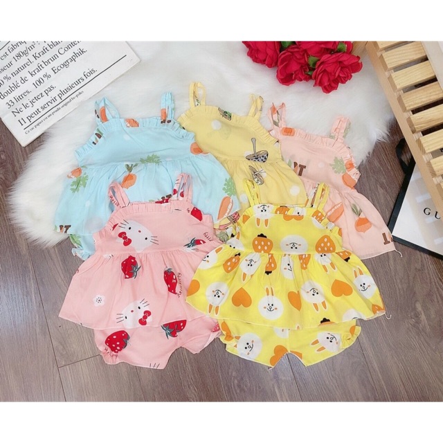 Bộ lanh lụa thái