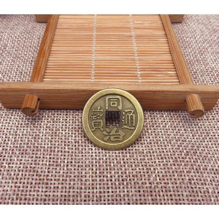 Tiền xu âm dương, tiền xu phong thủy - Bỏ ví chiêu tài, trừ tà khí, mang lại may mắn, tài lộc và bình an .