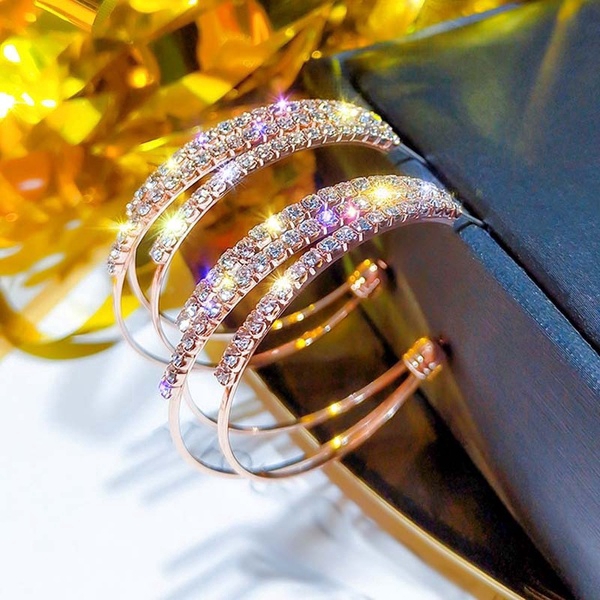 Khuyên tai đính đá pha lê phong cách Hàn Quốc thanh lịch dành cho nữ