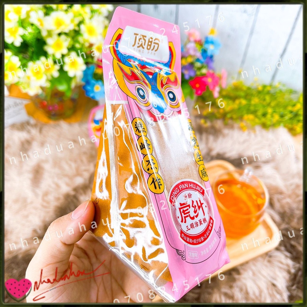 Bánh bông lan gato tam giác 3 màu dâu/trà xanh/socola Đài Loan cái lớn 150g