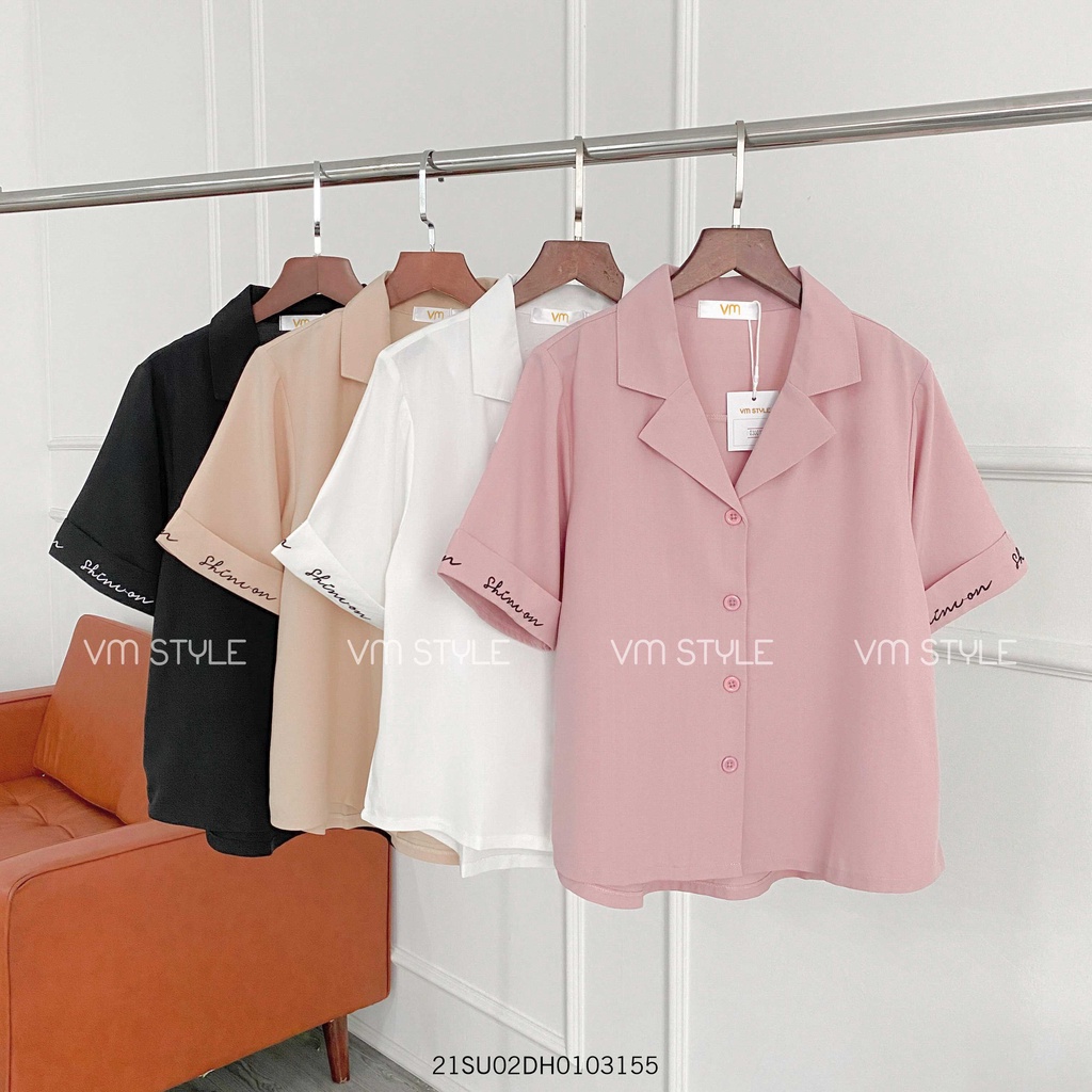 Áo sơ mi nữ cộc tay VMSTYLE cổ vest thêu chữ viền tay dáng suông basic-030174- SMU00033
