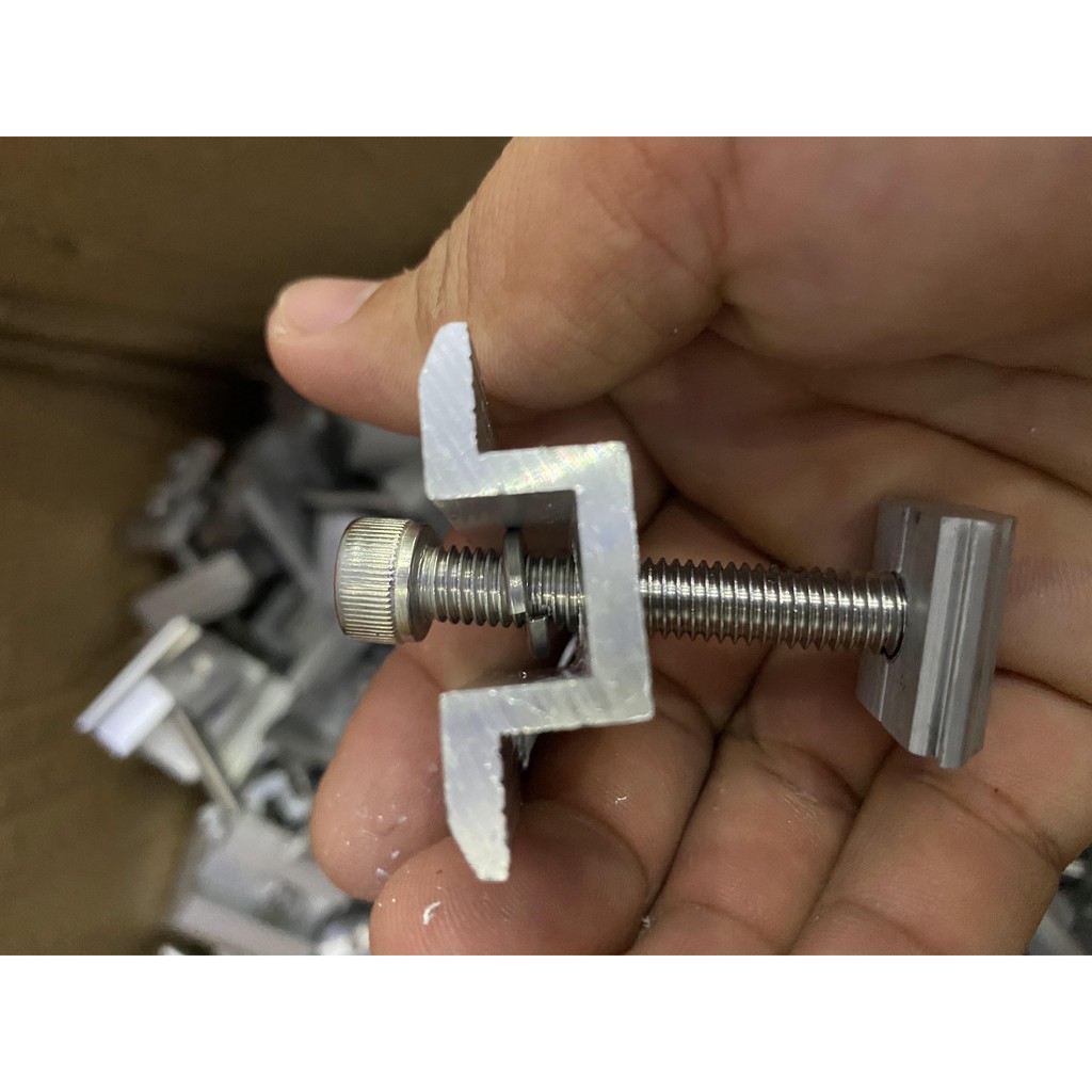 Kẹp giữa cho tấm pin mặt trời