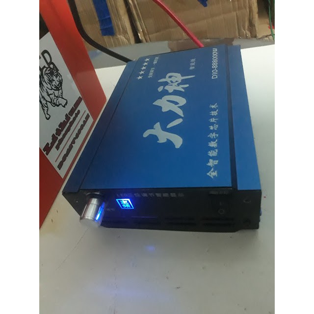 Máy sạc điện tử băm sung D10 888000W