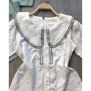 Áo xô cổ sen viền ren