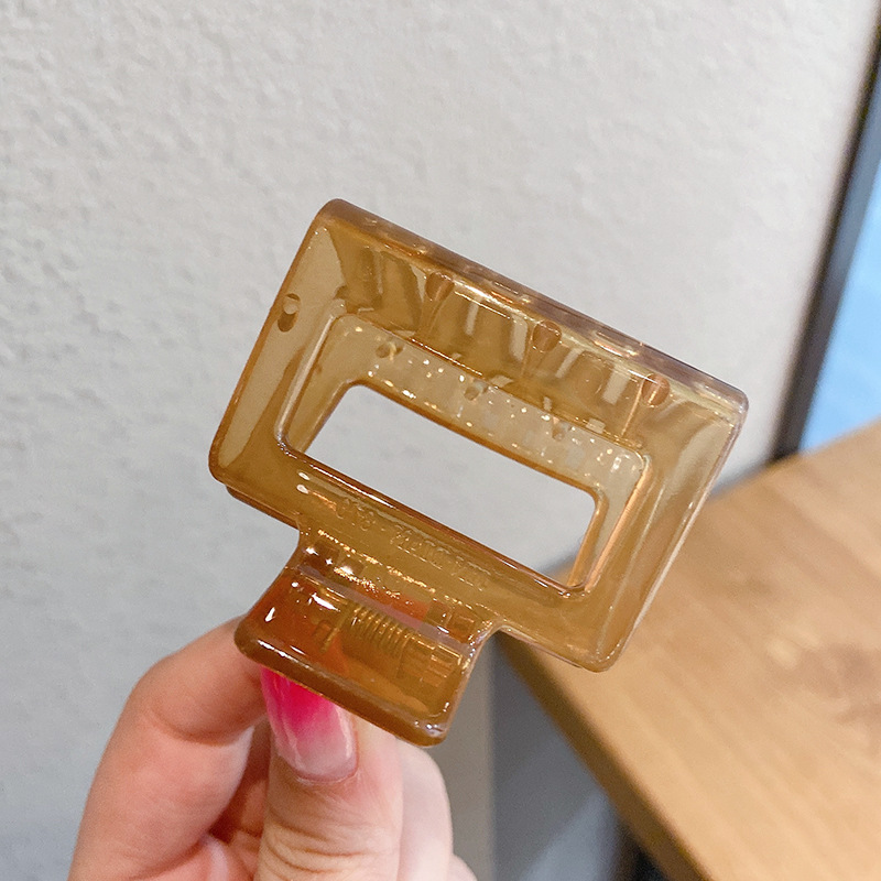 Kẹp tóc thời trang giản đơn duyên dáng cho phái nữ