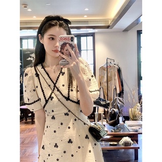 Váy đầm hoa nhí nữ dáng maxi dài đi du lịch biển vintage tay phồng chữ A dễ thương thanh lịch