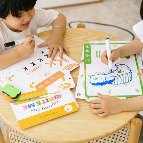 Sách Tập Viết Cho Bé Tập Tô Vẽ Thông Minh Xóa Được. Sách Tập Tô Chữ Cho Bé 64 Trang Kèm Bút Và Mút Xóa Phù Hợp Với Bé