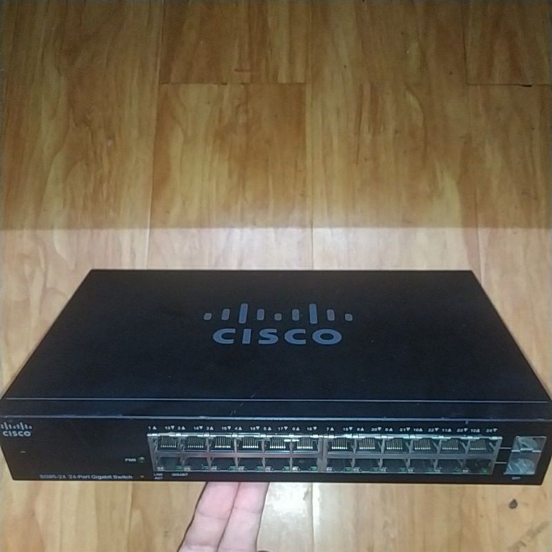 Bộ chia mạng switch cisco SG95-24, SG92-24 24 cổng gigabit + 2 cổng sfp. Hàng qua sử dụng.