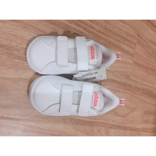 Adidas hồng