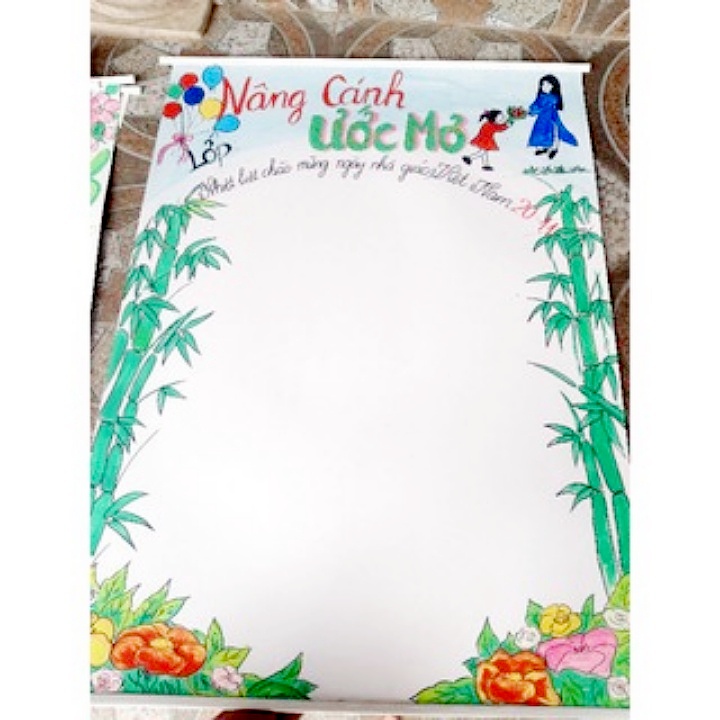 Thanh nẹp dẹt nhựa loại 90/100/110/120 cm màu trắng dùng để treo hình, lịch, tranh