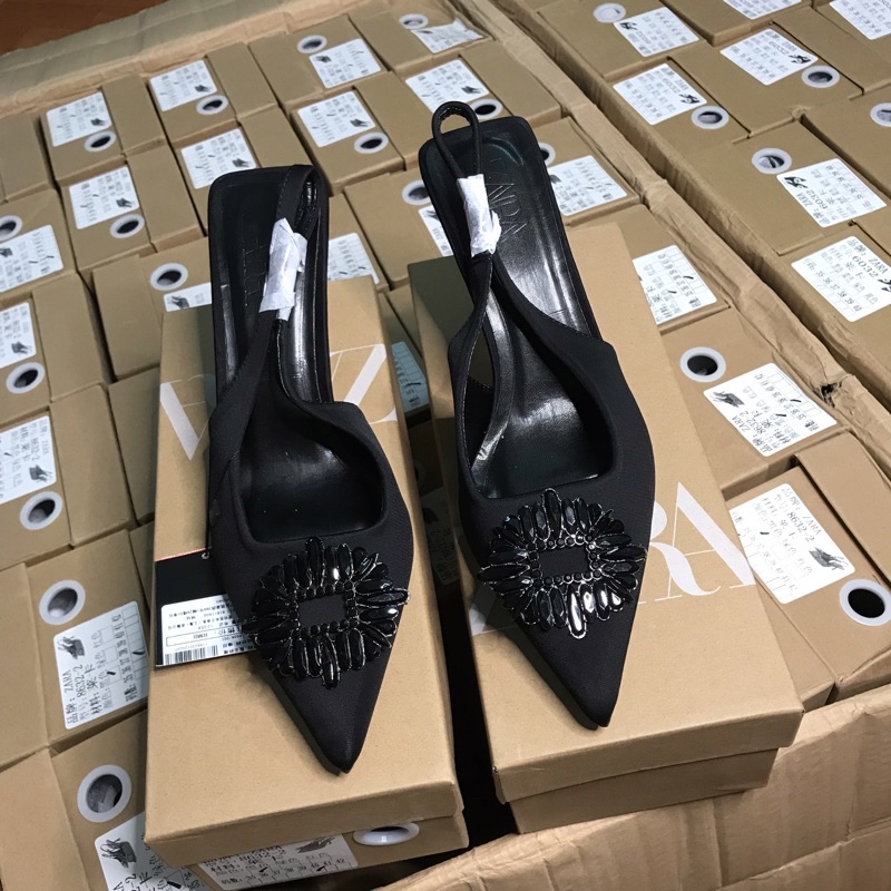 Giày cao gót mũi nhọn đá full đen ZR xuất Full box MS-8632-2