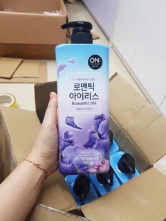 SỮA TẮM ON THE BODY HÀN 900ML