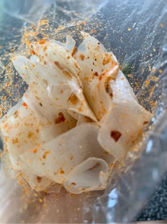 Bánh tráng muối nhuyễn hành phi ( tỏi phi)