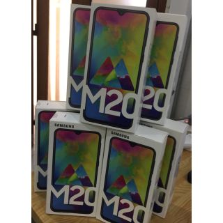 Điện thoại Samsung galaxy M20 ( hàng chính hãng )