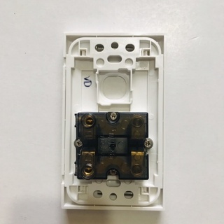 2 Ổ CẮM 2 CHẤU + LỖ CÔNG TẮC - 16A (chưa kèm công tắc