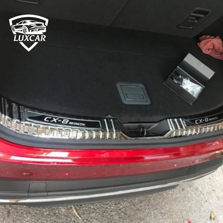 Nẹp chống trầy cốp sau xe MAZDA CX8 | LUXCAR chất liệu INOX-TITAN cao cấp