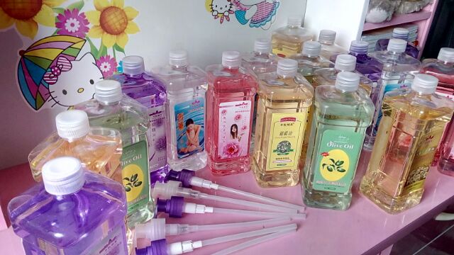 (Tinh dầu mát xa body dùng trong spa và TMV