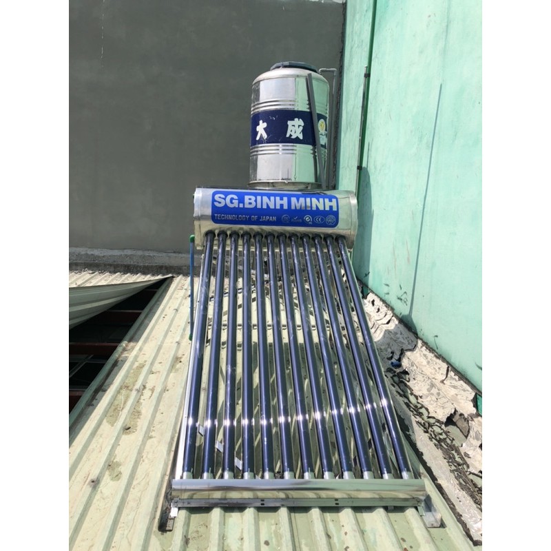 Máy nước nóng năng lượng mặt trời