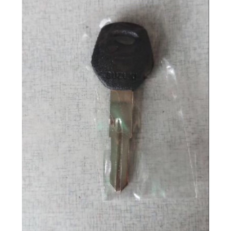 Phôi chìa khoá suzuki GZ150 GD110 EN150 ( rảnh phải )