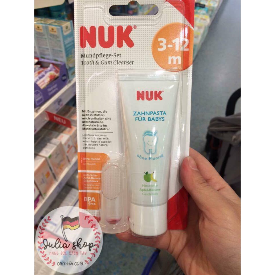 Kem đánh răng kèm bàn chải NUK