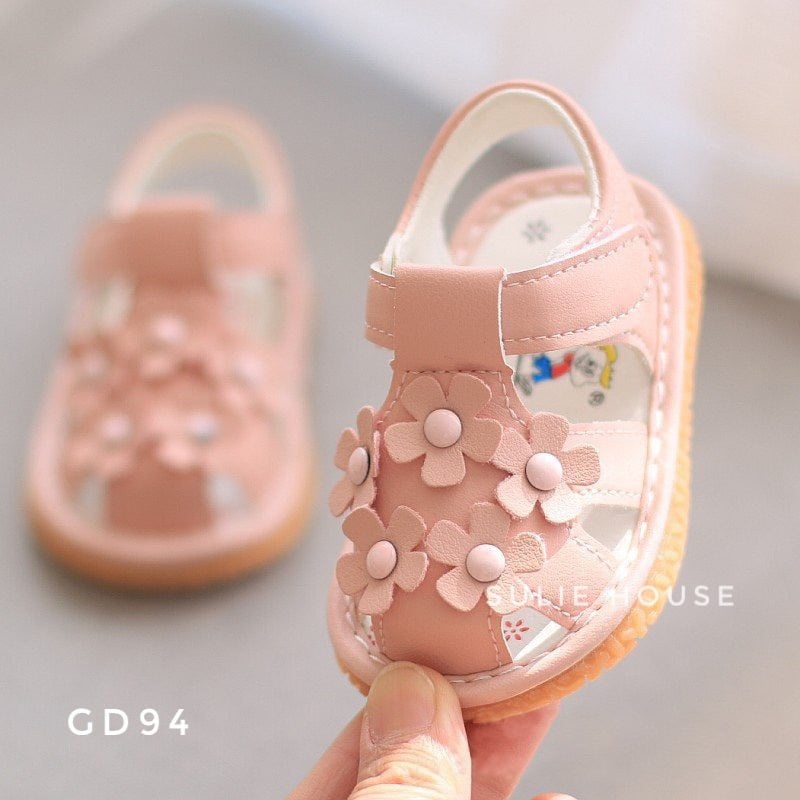 Sandal rọ hoa bé gái phát tiếng kêu - GD94